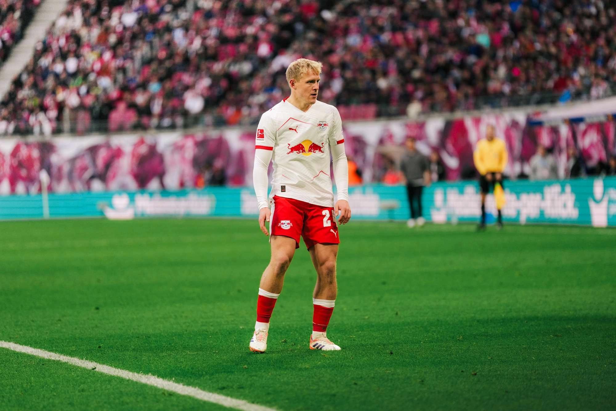 开云-爱游戏-莱比锡官方：中场施拉格尔将在本赛季结束后自由身离队